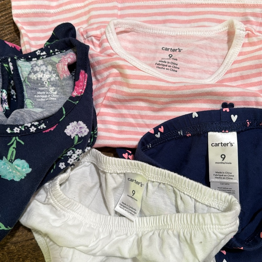 Carter’s 4 Piece Outfit Set - Picture 5 of 5